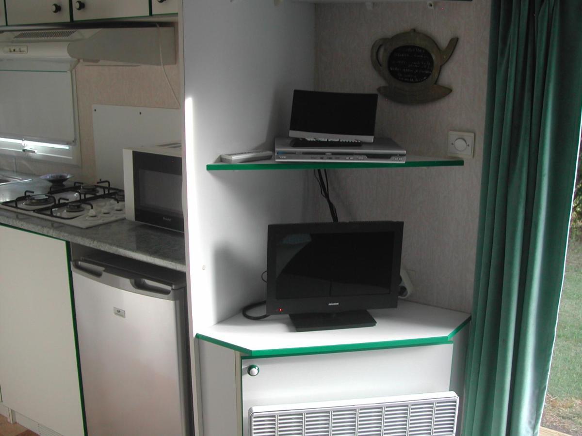 Mobil Home Dordogne Mouzens  Exterior photo